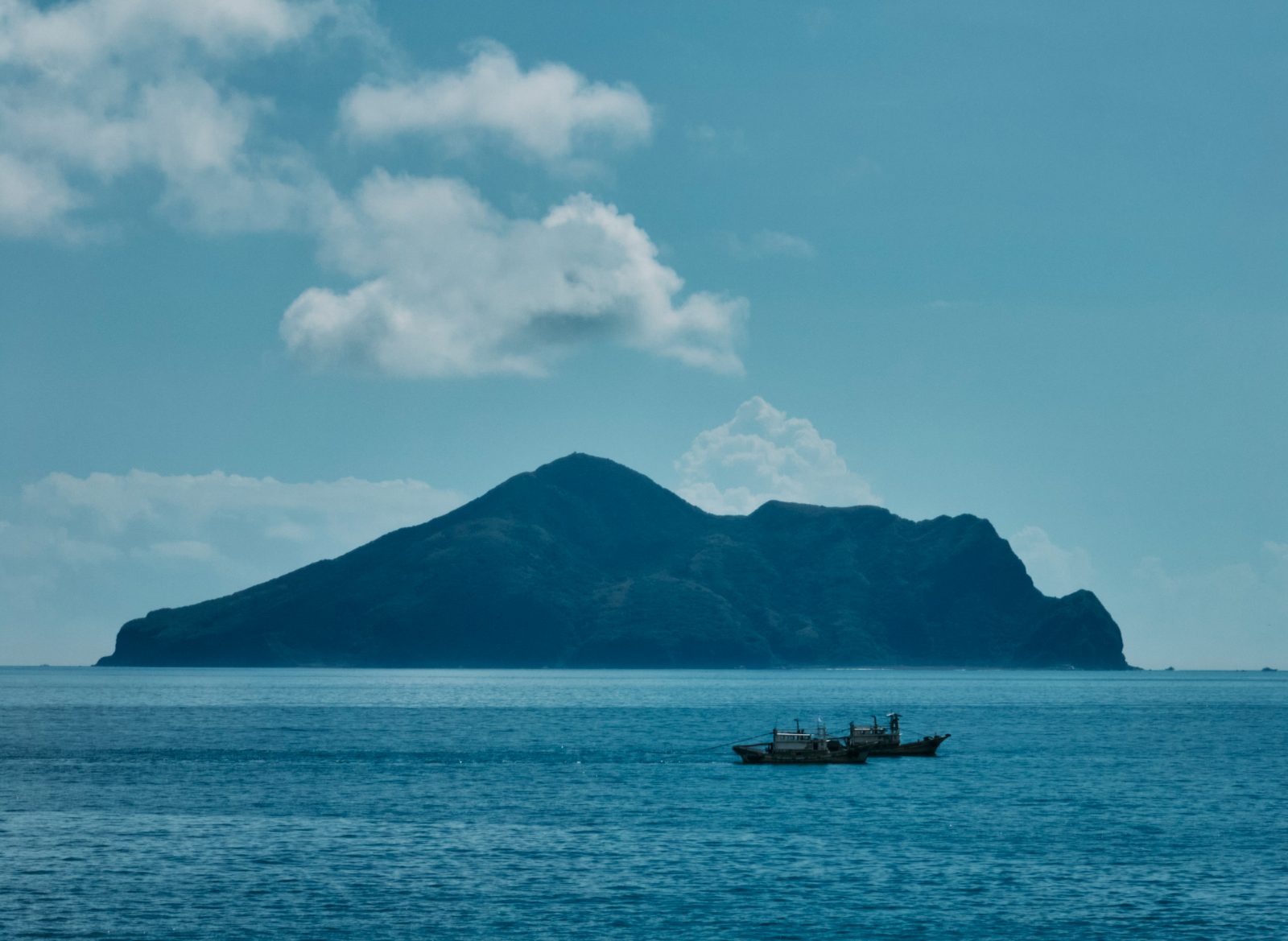 龜山島 · 島嶼